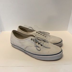 Size 11 Men’s 100% recycled Vans (white)